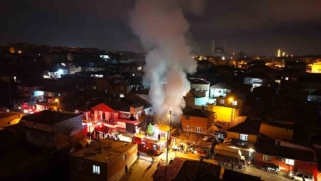 Yangnda 3 gecekondu kle dnd