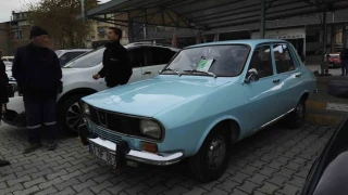 Yar�m as�rl�k klasik otomobil yeni sahibini buldu