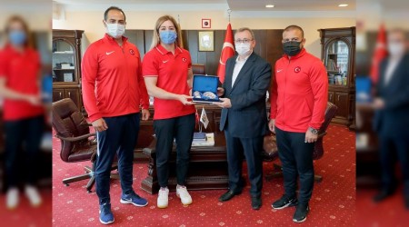 Yasemin'in hedefi olimpiyat şampiyonluğu