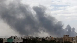 Yemen'deki Husiler, Suudi Arabistan savaş uçaklarının Taiz'e düzenlediği hava saldırılarında aralarında çocukların da bulunduğu 7 kişinin hayatını kaybettiğini, 40'tan fazla kişinin yaralandığını öne sürdü