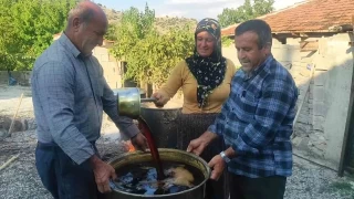 Yozgatn kara altn: Geleneksel ky pekmezi