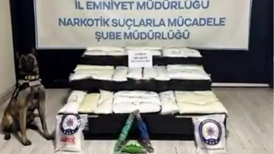Y�ksekova'da 63 kilo metamfetamin ele ge�irildi