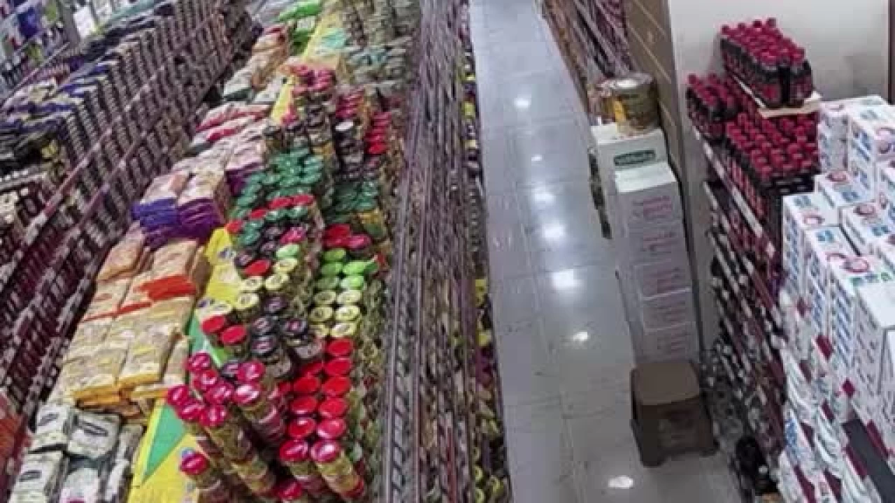 Y�ksekova'da deprem an� kamerada