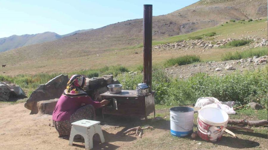 2 bin 500 rak�mda ekmek m�cadelesi