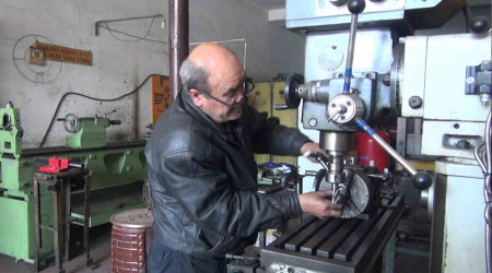 35 yllk usta mesleini retecek rak bulamyor