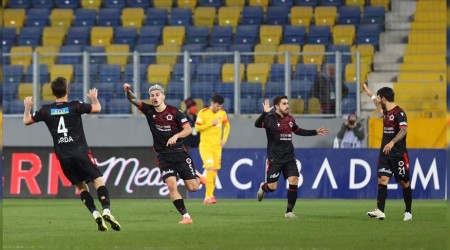 4 gol iptal edildi, 5 gol atıldı