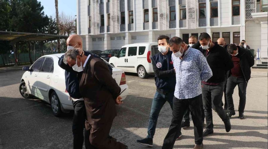 4 kişi tefecilikten gözaltına alındı