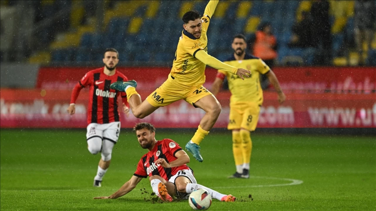 88 yllk bakent derbisinde bir ilk
