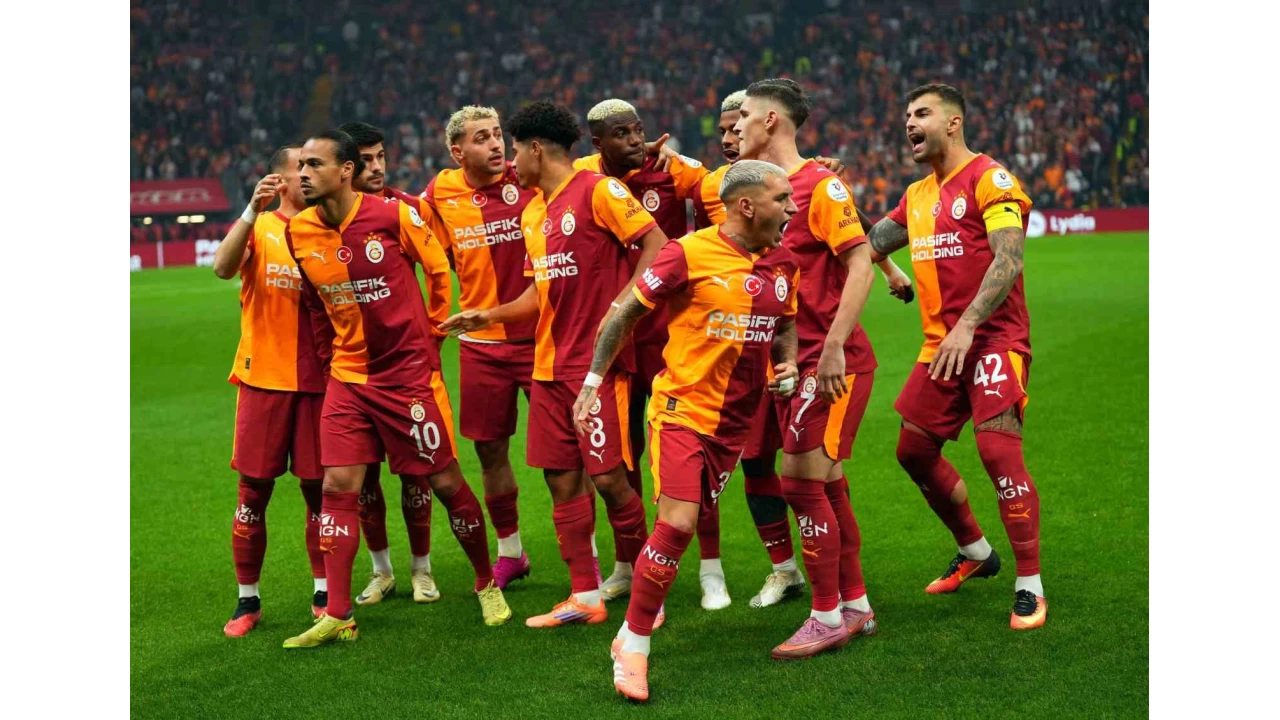 Abdlkerim Bardakc, Galatasaray ile ligde 100. man oynad