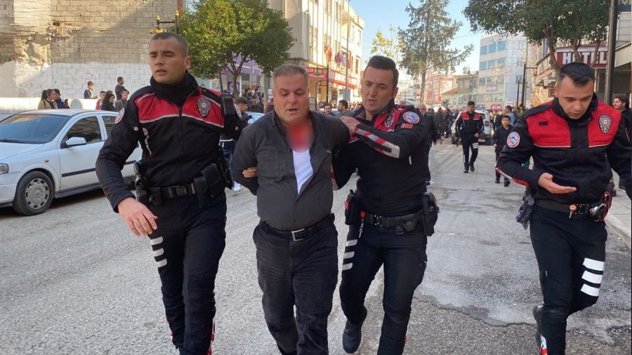 Adyaman'da 'ara park' kavgas: 8 yaral, 10 gzalt