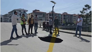 Afyonkarahisar'da asfalt yol kt