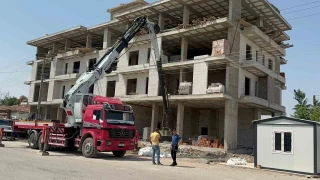 Aksaray'da elektrik akmna kaplan 2 inaat iisi ar yaraland