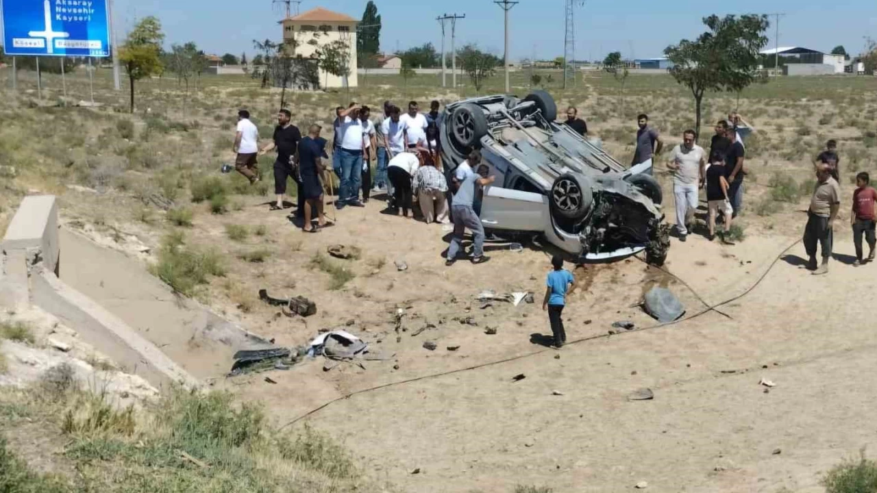 Aksaray'da trafik kazası: 2'si çocuk 3 yaralı