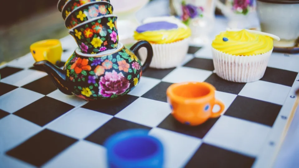 Alice Harikalar Diyar�nda Sendromu 