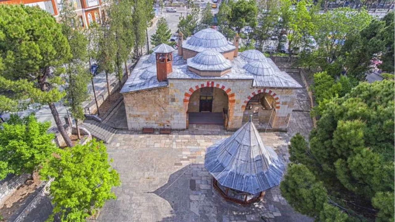 Amasyann tarihi miras: Yrg Paa Camii