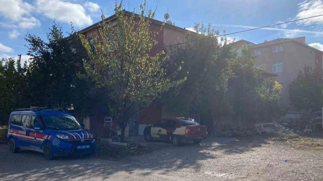 Ankara'da gelin, kaynanasının boğazını keserek öldürdü