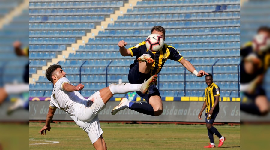 Ankarag�c� zor deplasman�nda