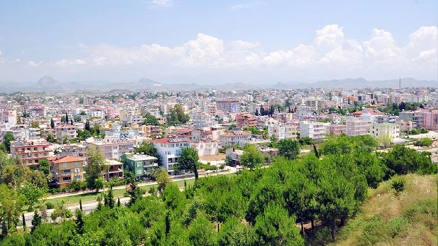 Antalya Serik'te icradan sat�l�k 8.450 m� tarla 