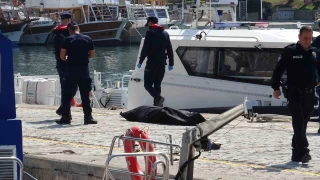 Antalya'da deniz yüzeyinde erkek cesedi bulundu