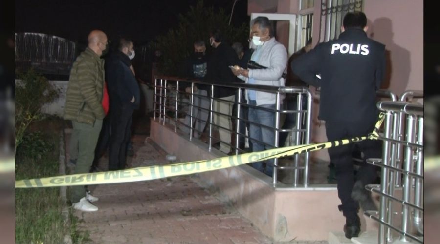 Antalya'da firma yöneticisi evinde ölü bulundu