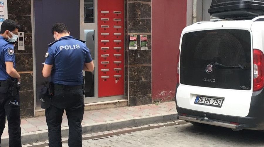 Apartman� saran kokunun nedeni ceset ��kt�