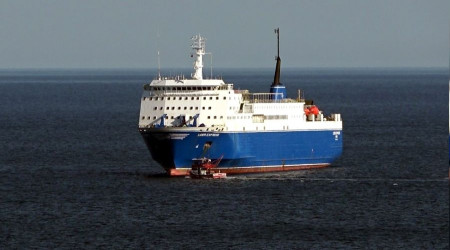 Arıza yapan yük gemisi 2 gün Karadeniz'de mahsur kaldı