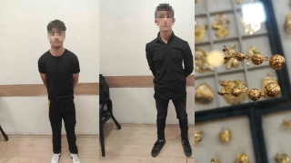 Arnavutky'de evden 750 bin liralk altn alan 2 ocuk yakaland