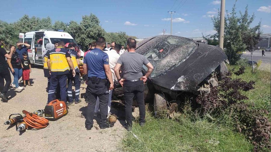 Aşırı hız kazaya sebep oldu: 4 yaralı