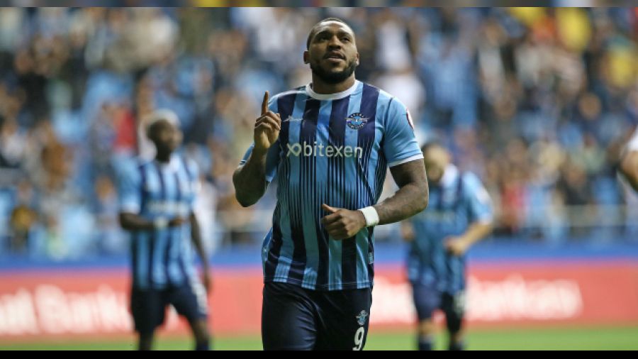 Assombalonga ile yollar ayr�ld� 