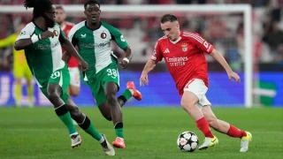 Aston Villa ve Liverpool 3'te 3 yaptı