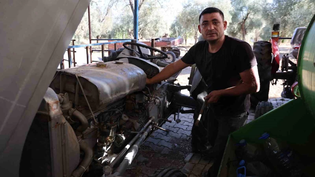 Ata yadigar� trakt�r 77 y�ld�r �al���yor