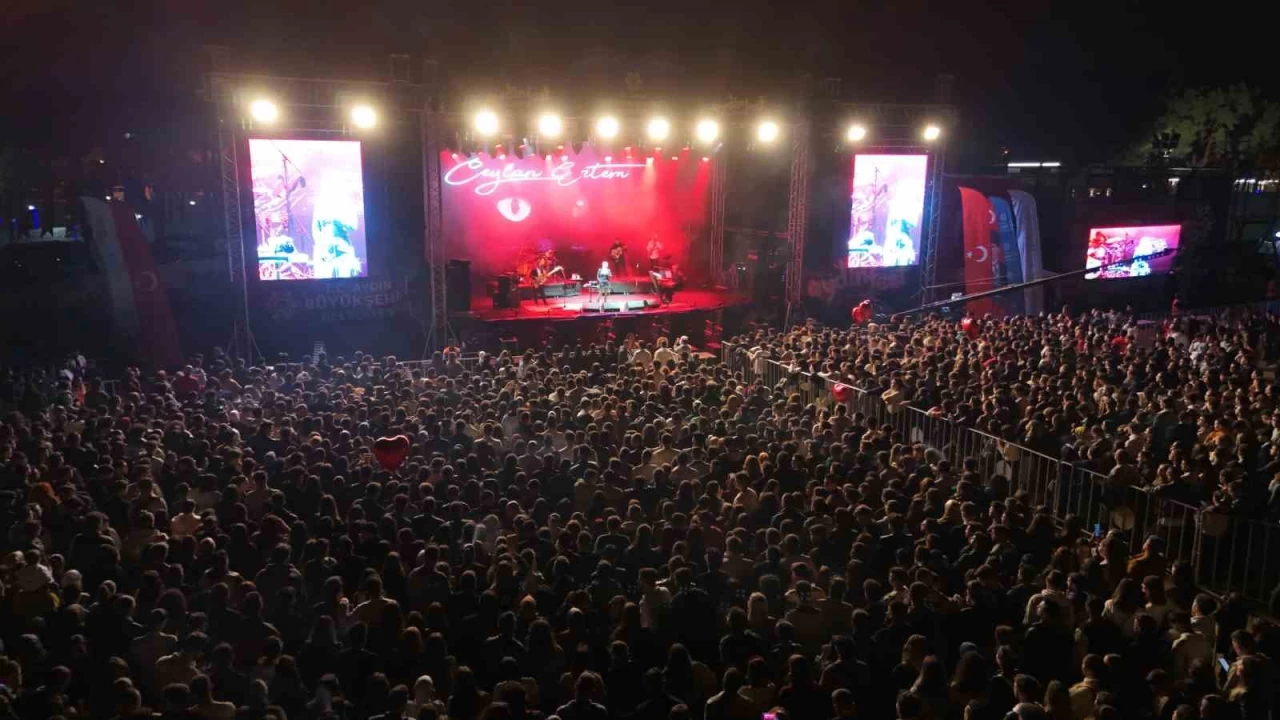 Aydınfest Gençlik Festivali binlerce kişiyi ağırladı