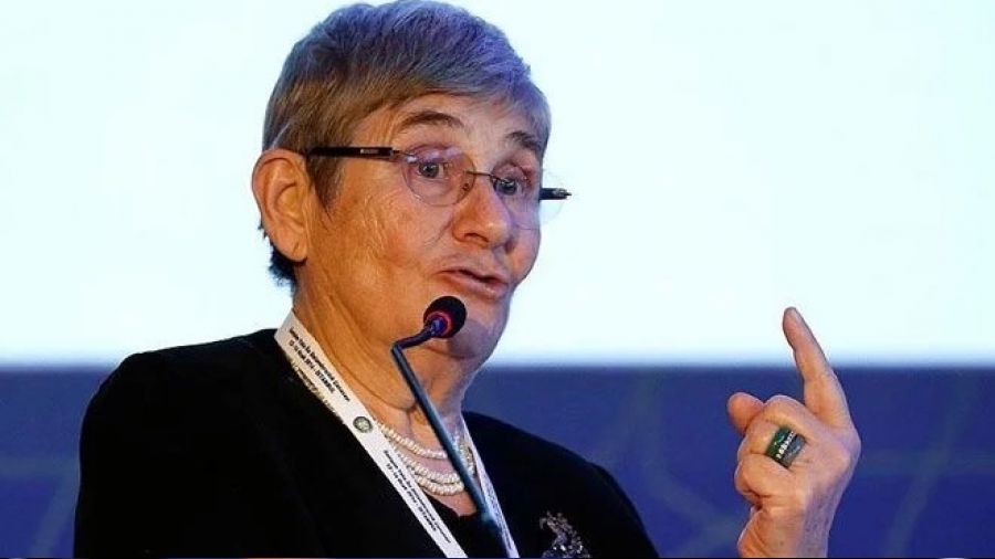 AYM, Canan Karatay'� hakl� buldu