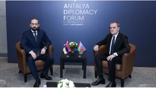 Azerbaycan ve Ermenistan Dışişleri Bakanları görüştü
