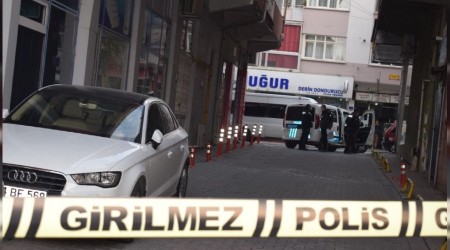 Balkondan düştü hayatını kaybetti