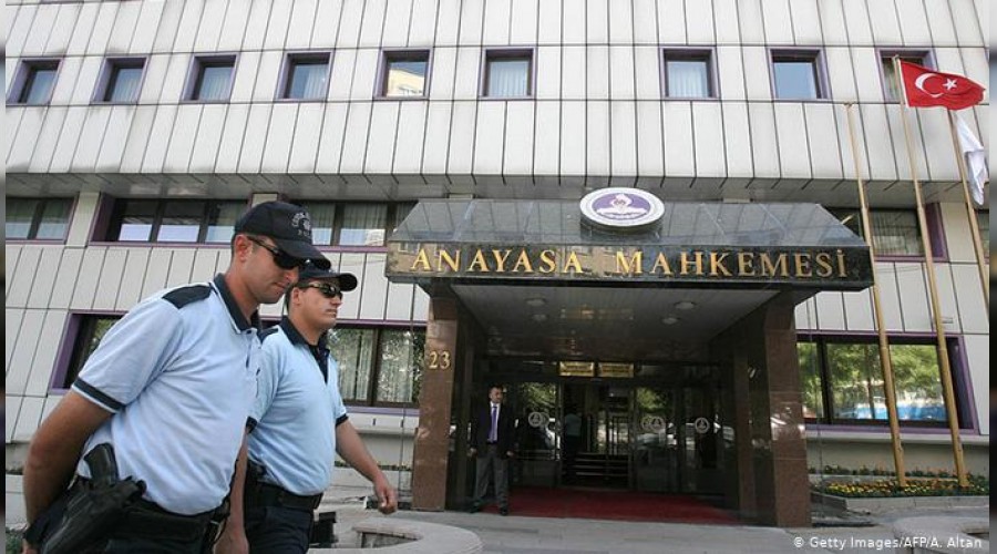 Basına AYM darbesi