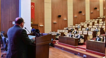 Başkent'te kirlilik oluşturan tabelalar kaldırılıyor
