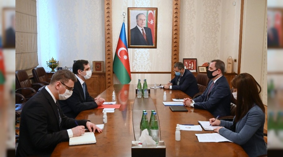 Bayramov, T�rkiye'nin Bak� B�y�kel�isi �zoral ile g�r��t�