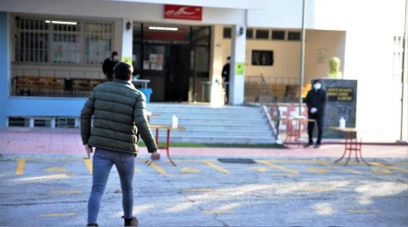Bazı okullarda ALES yoğunluğu yaşandı