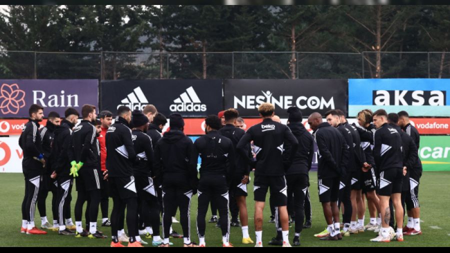 Be�ikta� yar�n kampa girecek