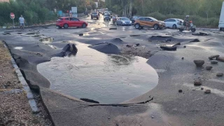 Bodrum'da ana isale hattı patladı