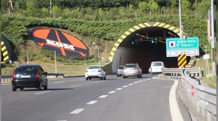 Bolu Dağı Tüneli'nden milyonlarca araç geçti