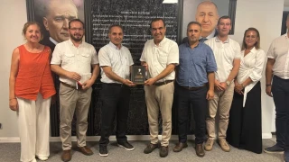 BTP �zmir �l Ba�kanl����ndan Zafer Partisi�ne ziyaret