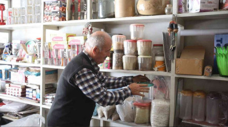 Bu dükkana gelenler hiçbir şey alamadan dönüyor