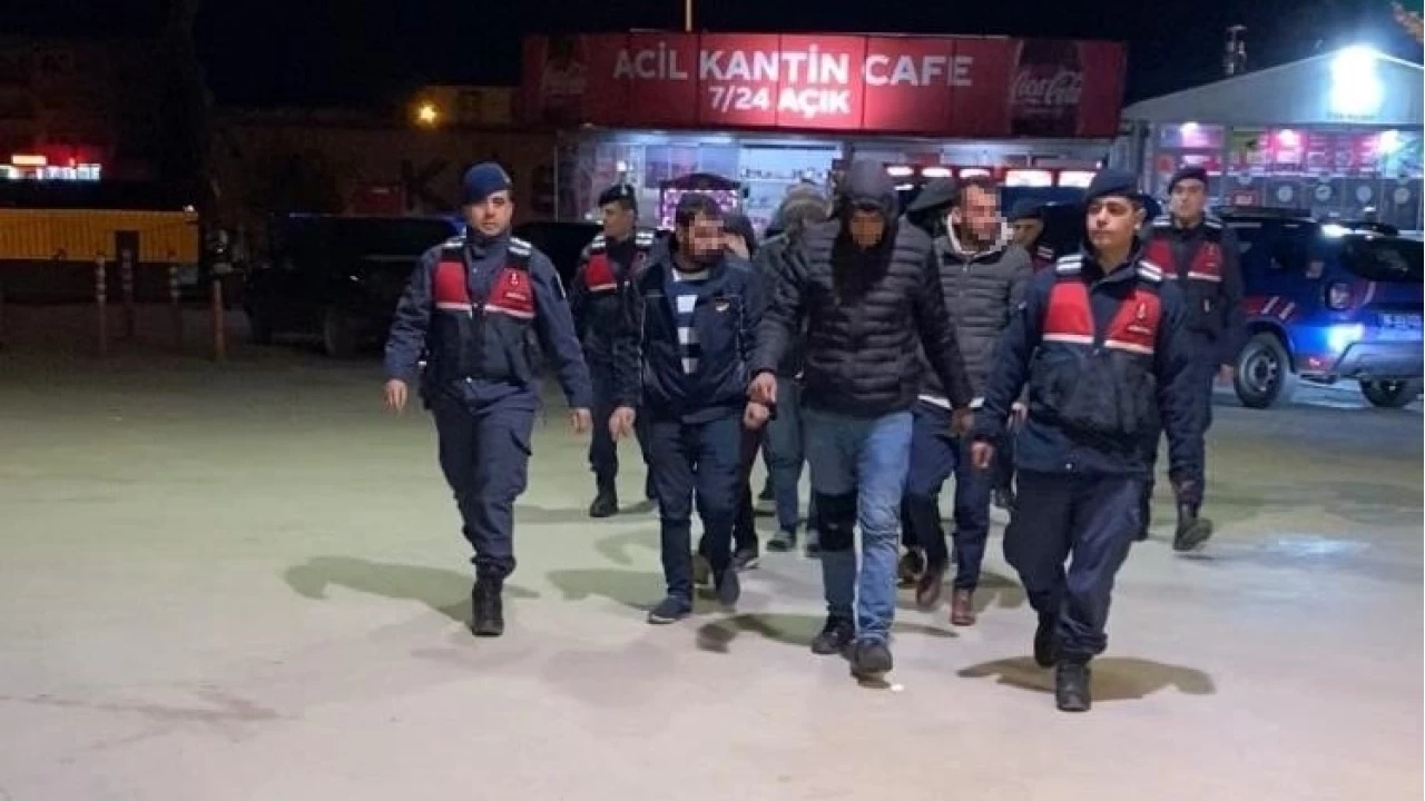 Bursa'daki uyuturucu partisini jandarma bast: 8 gzalt