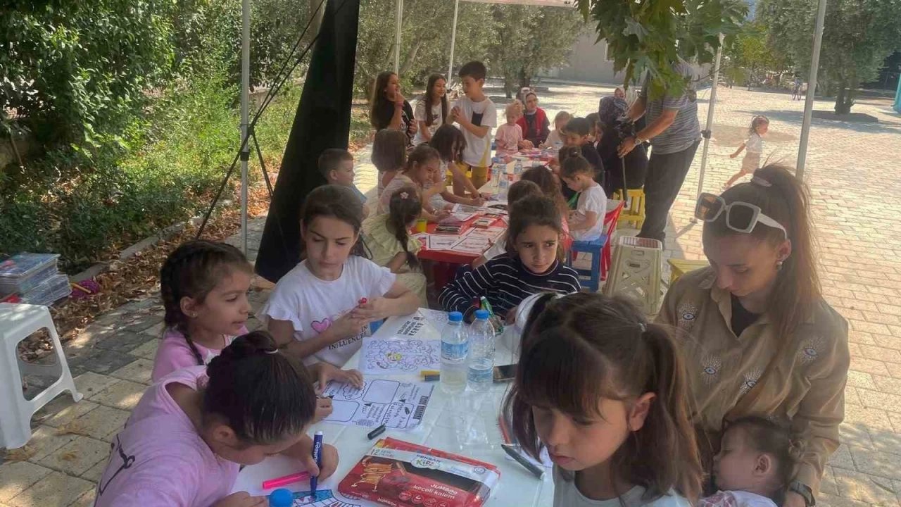 Bursal� �ocuklar "gri" rengi sevmedi