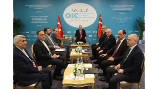 Cumhurbakan Erdoan, ran Dileri Bakan Abbas Araki'yi kabul etti