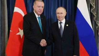 Cumhurbakan Erdoan, Putin ile grt