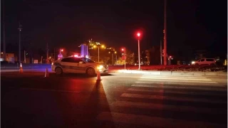 D100'de otomobilin çarptığı yaşlı adam hayatını kaybetti