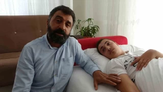 Depremde dili boazna kaan Muhammed'in yaam mcadelesi sryor
